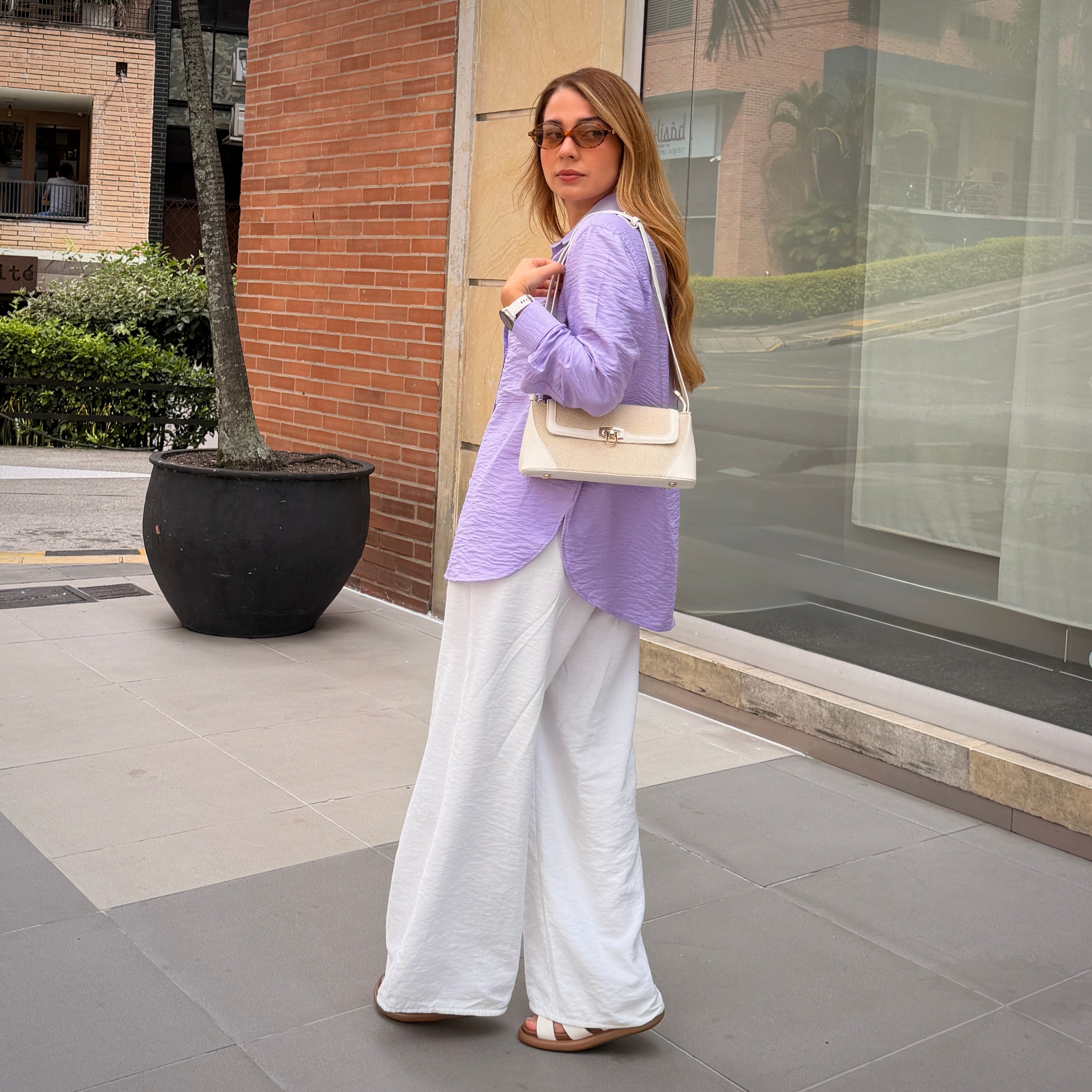 Bolso baguette crema
